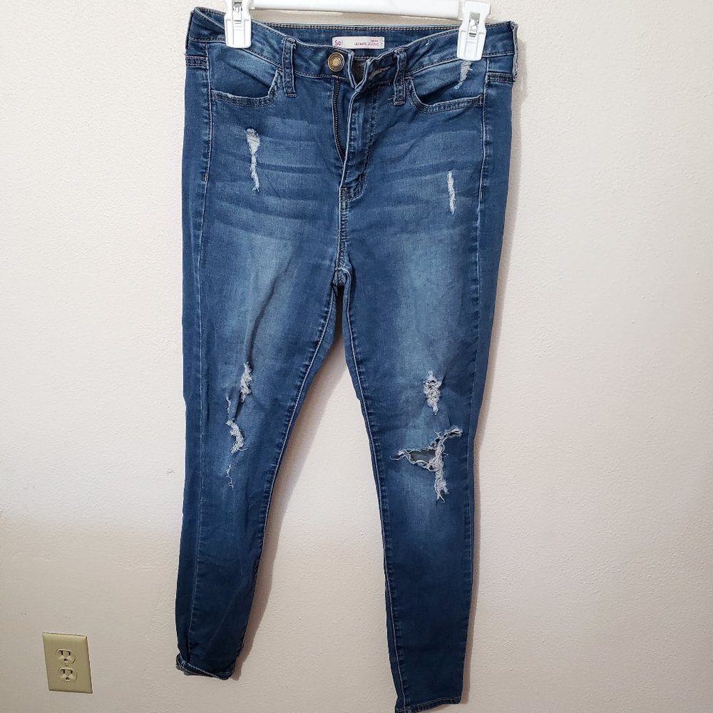 SO Faded Distressed Jeans High Rise Jegging Size 7 Juniors